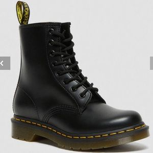 Dr. Martens Air Wair